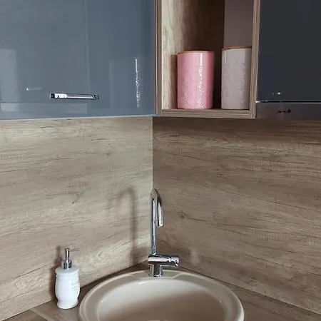 Hostex Pastello Deluxe *